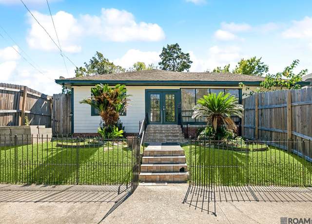 Property at 1314 Laurel St, Baton Rouge, LA 70802, 3 beds, 2 baths