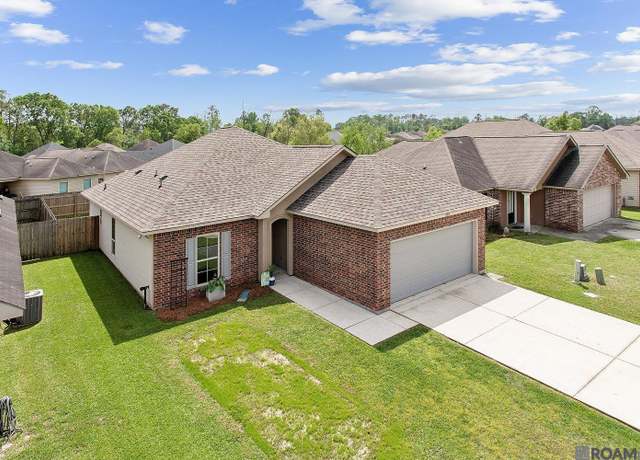 Property at 11612 Mary Lee Dr, Denham Springs, LA 70726, 3 beds, 2 baths