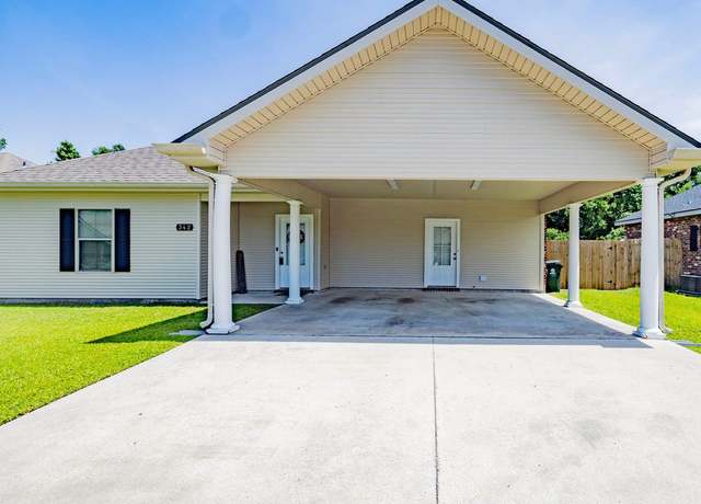 Property at 342 T Leigh Dr, Houma, LA 70364, 3 beds, 2 baths