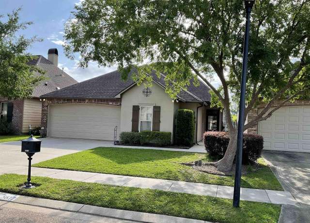 Property at 5617 Hidden Ridge Ln, Saint George, LA 70817, 3 beds, 2 baths