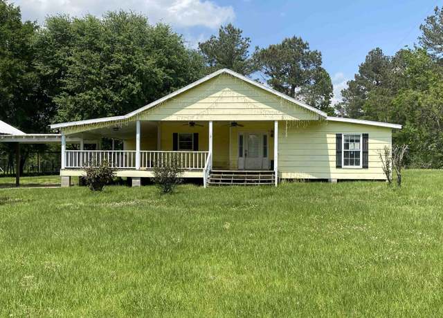 Property at 2440 La Hwy 958, Slaughter, LA 70777, 3 beds, 2 baths