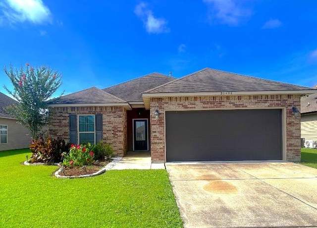 Property at 20496 Kensington Row, Hammond, LA 70402, 3 beds, 2 baths