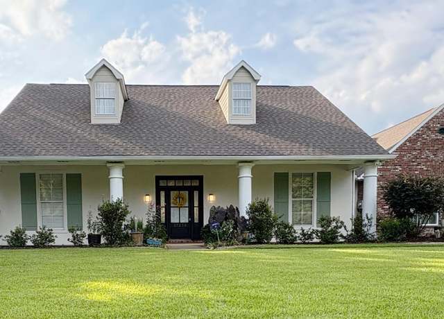 Property at 37258 Perkins Rd, Prairieville, LA 70769, 4 beds, 3.5 baths