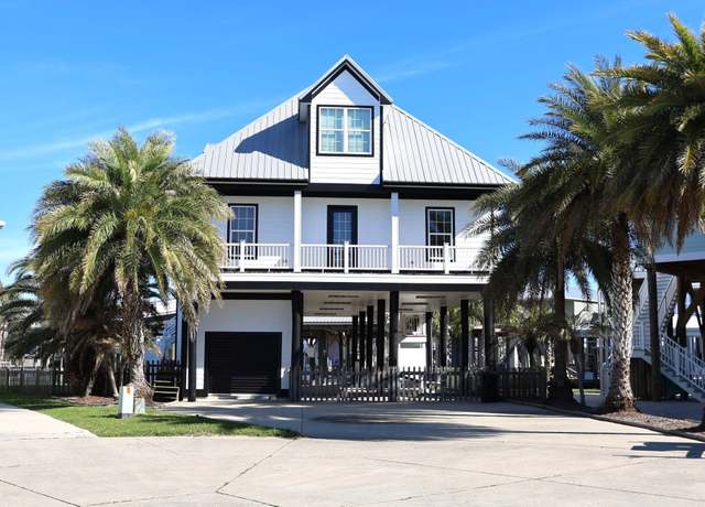 Property at 4024 Carly Ln, Grand Isle, LA 70358, 4 beds, 3 baths