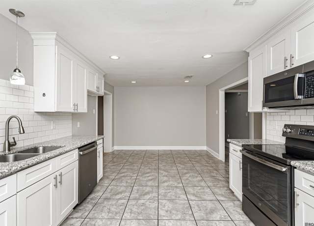 Property at 736 Castlewood St, Denham Springs, LA 70726, 4 beds, 2 baths