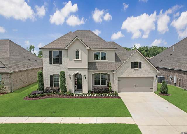 Property at 7537 Scarlet Oak Dr, Gonzales, LA 70737, 4 beds, 2.5 baths