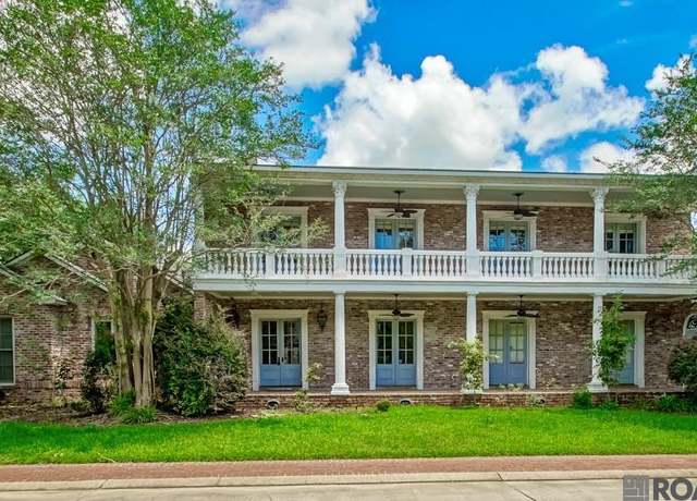 Property at 926 Crown Aly, Baton Rouge, LA 70806, 4 beds, 2.5 baths