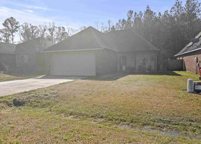 Property at 14188 Stones Throw Ct, Denham Springs, LA 70726, 3 beds, 2 baths