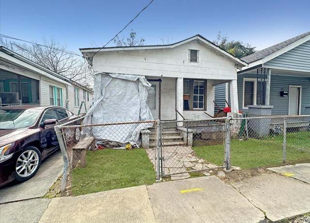 Property at 1812 Spain St, Baton Rouge, LA 70802, 2 beds, 1 bath