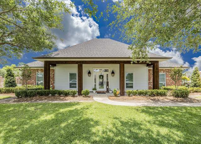 Property at 258 Destiny Pl, Houma, LA 70360, 4 beds, 2.5 baths