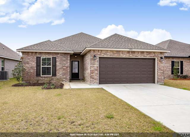 Property at 13992 Rosewell St, Denham Springs, LA 70726, 3 beds, 2 baths