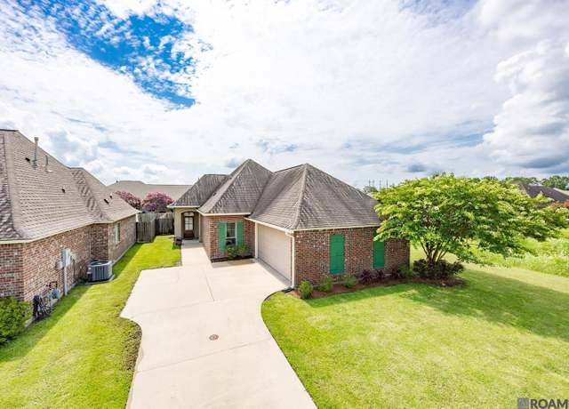 Property at 6713 Chanango Dr, Addis, LA 70710, 3 beds, 2 baths