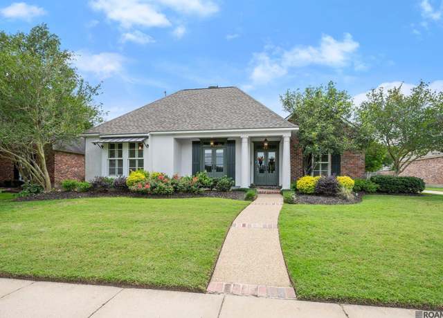 Property at 19344 S Trent Jones Dr, Saint George, LA 70810, 4 beds, 2.5 baths