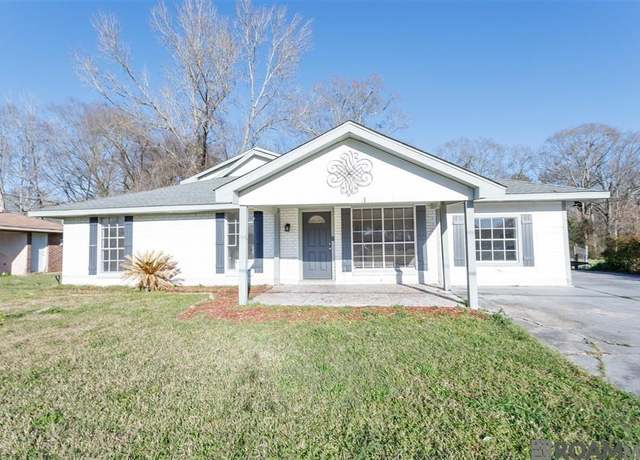 Property at 13202 Morvant Rd, Baker, LA 70714, 5 beds, 2.5 baths