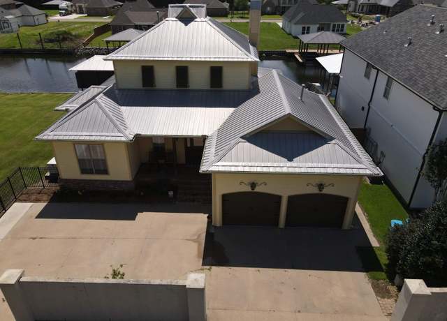 Property at 7707 Miller St, Ventress, LA 70783, 3 beds, 4 baths