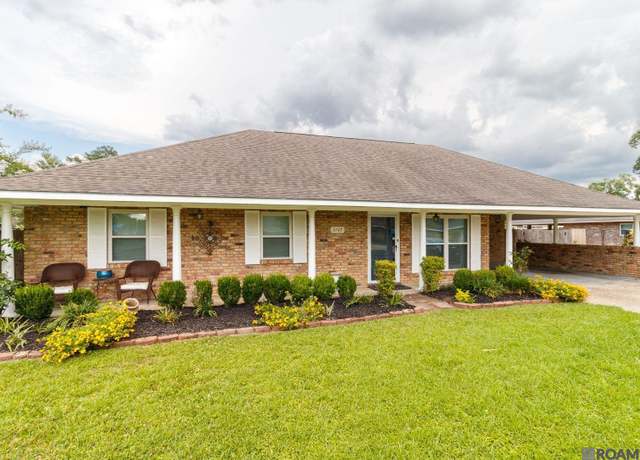 Property at 3142 Kings Canyon Dr, Baton Rouge, LA 70814, 3 beds, 2 baths