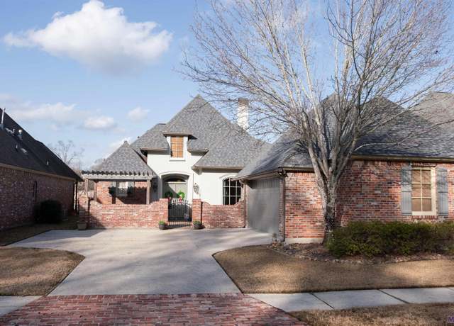 Property at 19537 S Harrells Ferry Rd, Baton Rouge, LA 70816, 3 beds, 3 baths