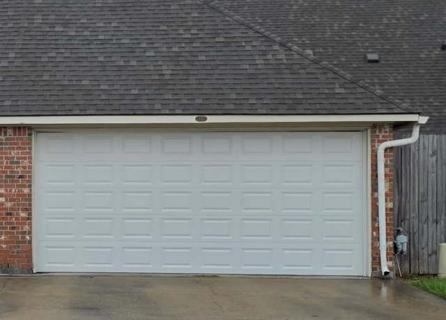 Property at 373 River Mill Dr, Brusly, LA 70719, 2 beds, 2 baths