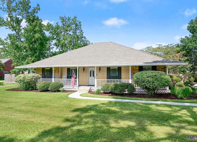 Property at 1921 S Houmas Ave, Gonzales, LA 70737, 3 beds, 2 baths