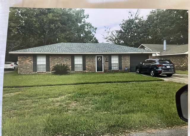 Property at 3033 Vancouver Dr, Baton Rouge, LA 70819, 3 beds, 2 baths