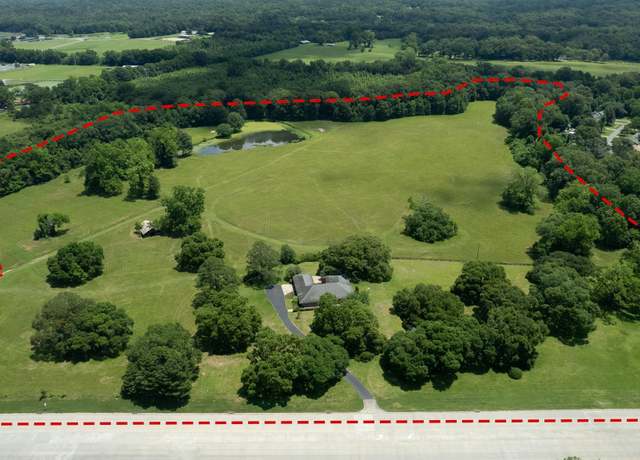Property at 7520 Us Hwy 61, St Francisville, LA 70775, 4 beds, 2 baths