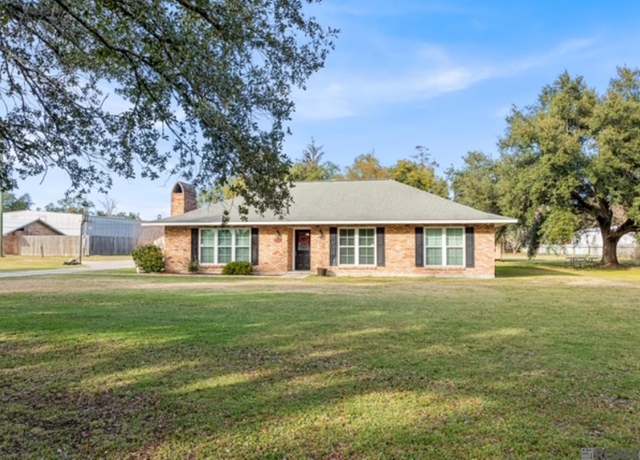 Property at 45198 Fontenot Rd, St Amant, LA 70774, 4 beds, 2 baths