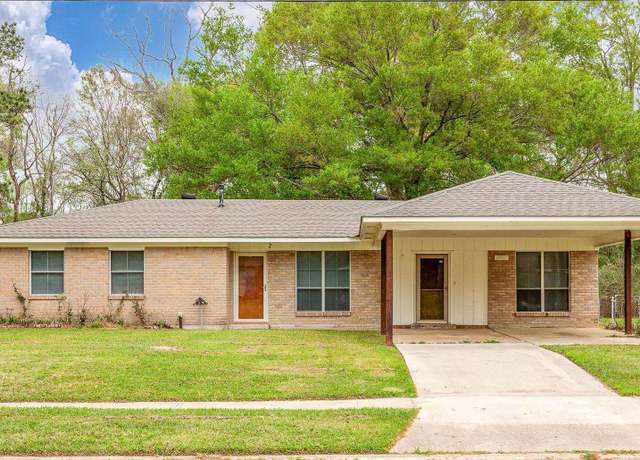 Property at 2411 Boxwood Dr, Baker, LA 70714, 3 beds, 1.5 baths