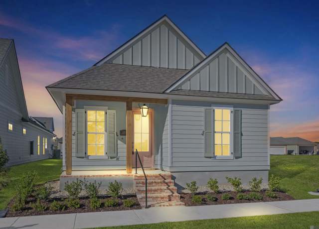 Property at 1213 Applewood Dr, Zachary, LA 70791, 3 beds, 2 baths