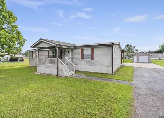 Property at 32244 Mary Ann Way, Denham Springs, LA 70726, 3 beds, 2 baths