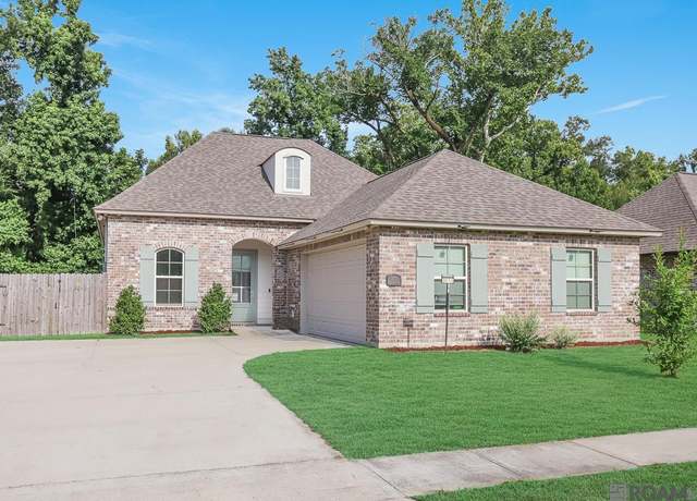 Property at 3013 Louis Marie Ave, Gonzales, LA 70737, 4 beds, 3 baths