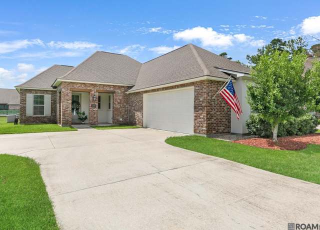 Property at 16142 Redstone Dr, Pride, LA 70770, 3 beds, 2 baths