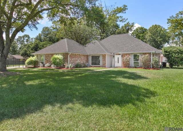 Property at 34929 Sarah Ln, Denham Springs, LA 70706, 3 beds, 2 baths