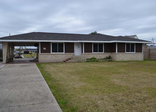 Property at 16852 West Main St, Cut Off, LA 70345, 3 beds, 2 baths