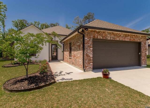Property at 22841 Balsam Dr, Denham Springs, LA 70726, 3 beds, 2 baths