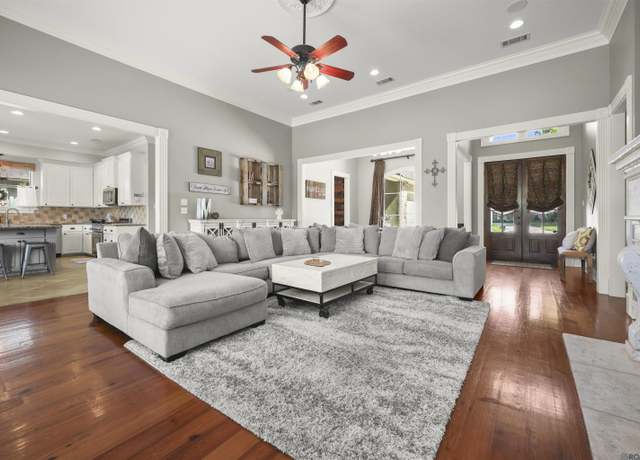 Property at 37435 Cypress Alley Ave, Gonzales, LA 70737, 4 beds, 3.5 baths