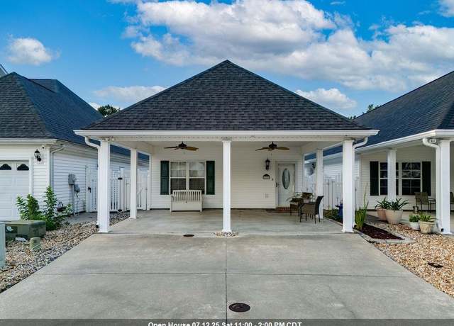 Property at 108 Magnolia Courtyard, Houma, LA 70364, 2 beds, 2 baths