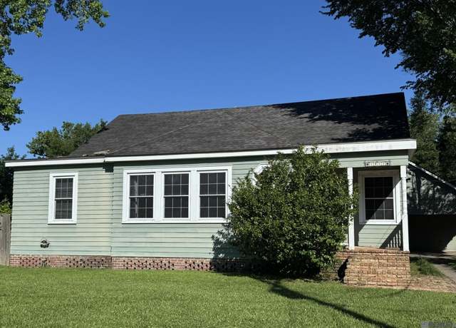 Property at 1947 Myrtledale Ave, Baton Rouge, LA 70808, 3 beds, 2 baths