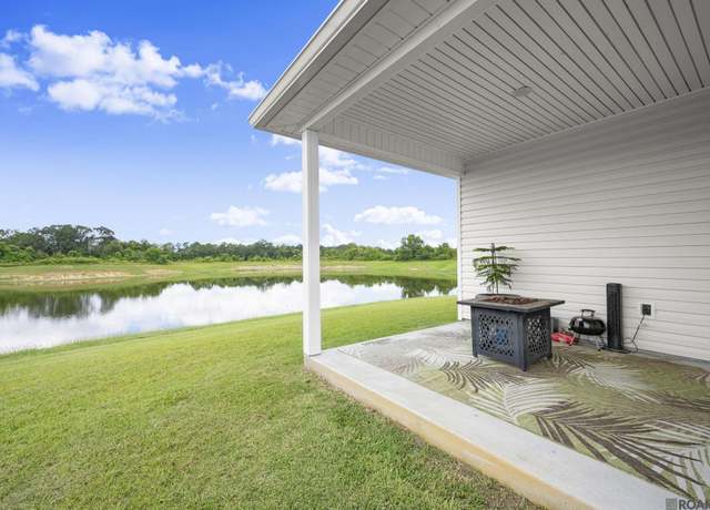 Property at 13414 Marsala Ct, Baton Rouge, LA 70817, 4 beds, 2 baths
