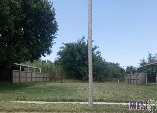 Property at 13020 N Lake Carmel Dr, New Orleans, LA 70128