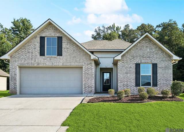 Property at 11070 Regency Ave, Hammond, LA 70403, 3 beds, 2 baths