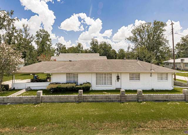 Property at 8366 Robert St, Sorrento, LA 70778, 4 beds, 2 baths