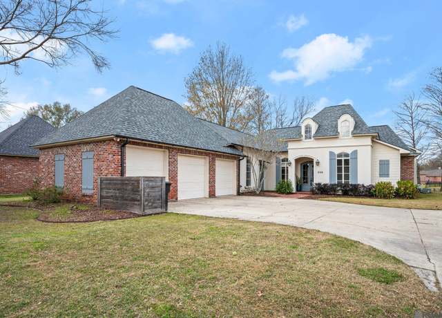 Property at 3146 Laurel Plantation Ave, Baton Rouge, LA 70820, 4 beds, 3 baths