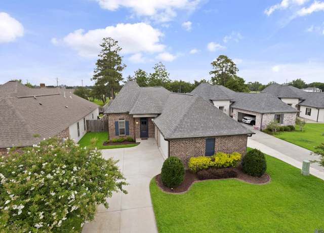 Property at 39382 Ironwood Ave, Prairieville, LA 70769, 4 beds, 2 baths