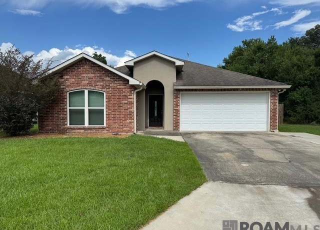 Property at 23674 Sweetbriar Ct, Denham Springs, LA 70726, 3 beds, 2 baths