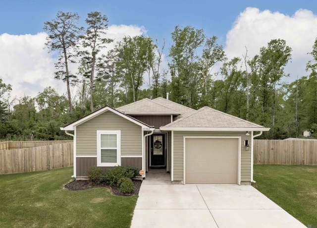 Property at 33353 Hyacinth St, Walker, LA 70785, 3 beds, 2 baths