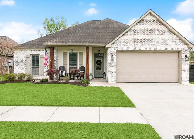 Property at 11340 Oak Run Dr, Geismar, LA 70734, 4 beds, 2 baths