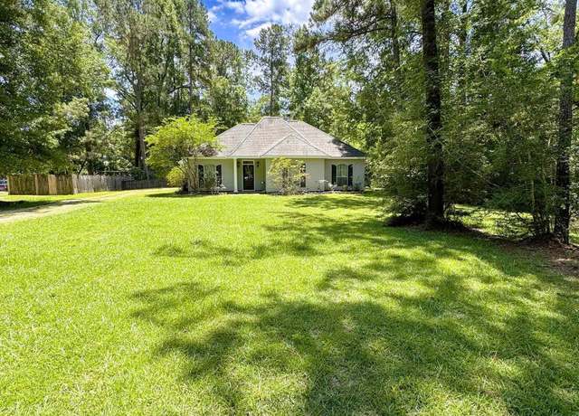 Property at 26 Begonia Dr, Covington, LA 70433, 3 beds, 2 baths