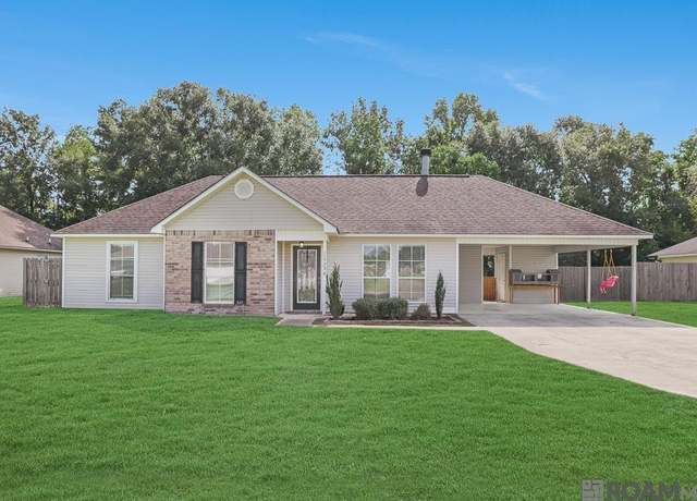 Property at 15290 E Henderson Dr, Prairieville, LA 70769, 3 beds, 2 baths