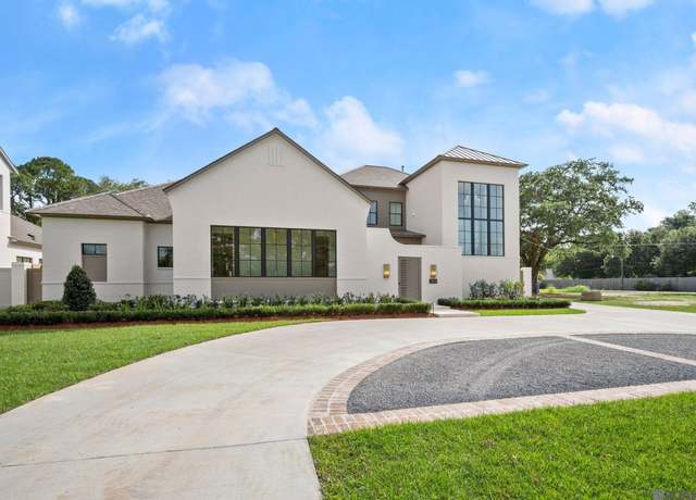 Property at 7855 Highland Rd, Baton Rouge, LA 70808, 4 beds, 4.5 baths