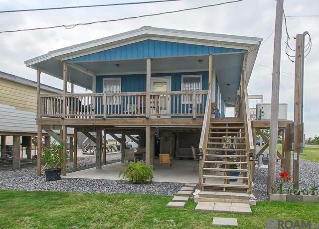 Property at 6421 La Hwy 56, Chauvin, LA 70344, 3 beds, 2.5 baths